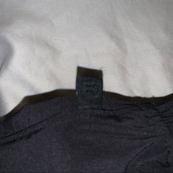 Lululemon wide leg pant size 4 - Picture 2 of 2